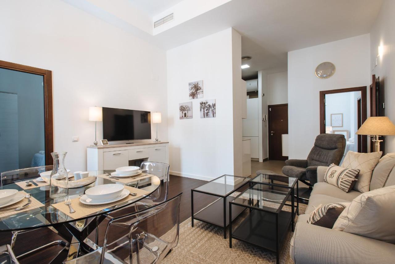 Apartamento Puerta Real - Free Parking Sewilla Zewnętrze zdjęcie