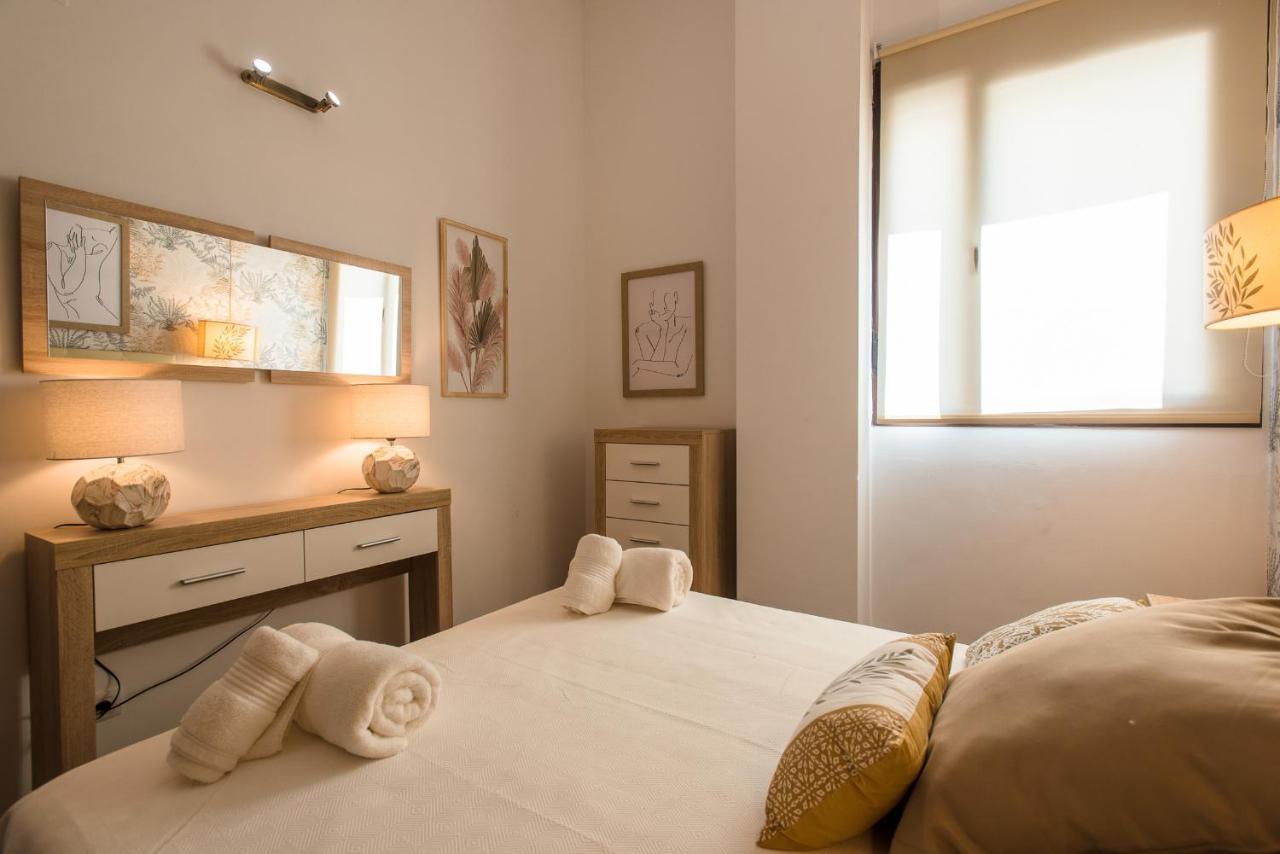 Apartamento Puerta Real - Free Parking Sewilla Zewnętrze zdjęcie